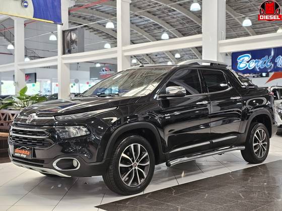 FIAT TORO 2.0 16V TURBO DIESEL VOLCANO 4WD AT9 FIAT TORO 2.0 16V TURBO DIESEL VOLCANO 4WD AT9